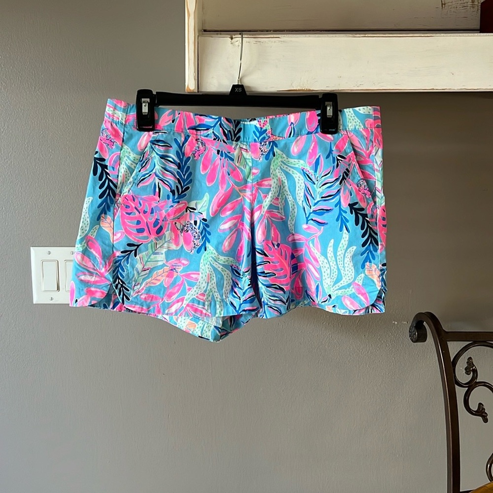 Lilly Pulitzer shorts M
